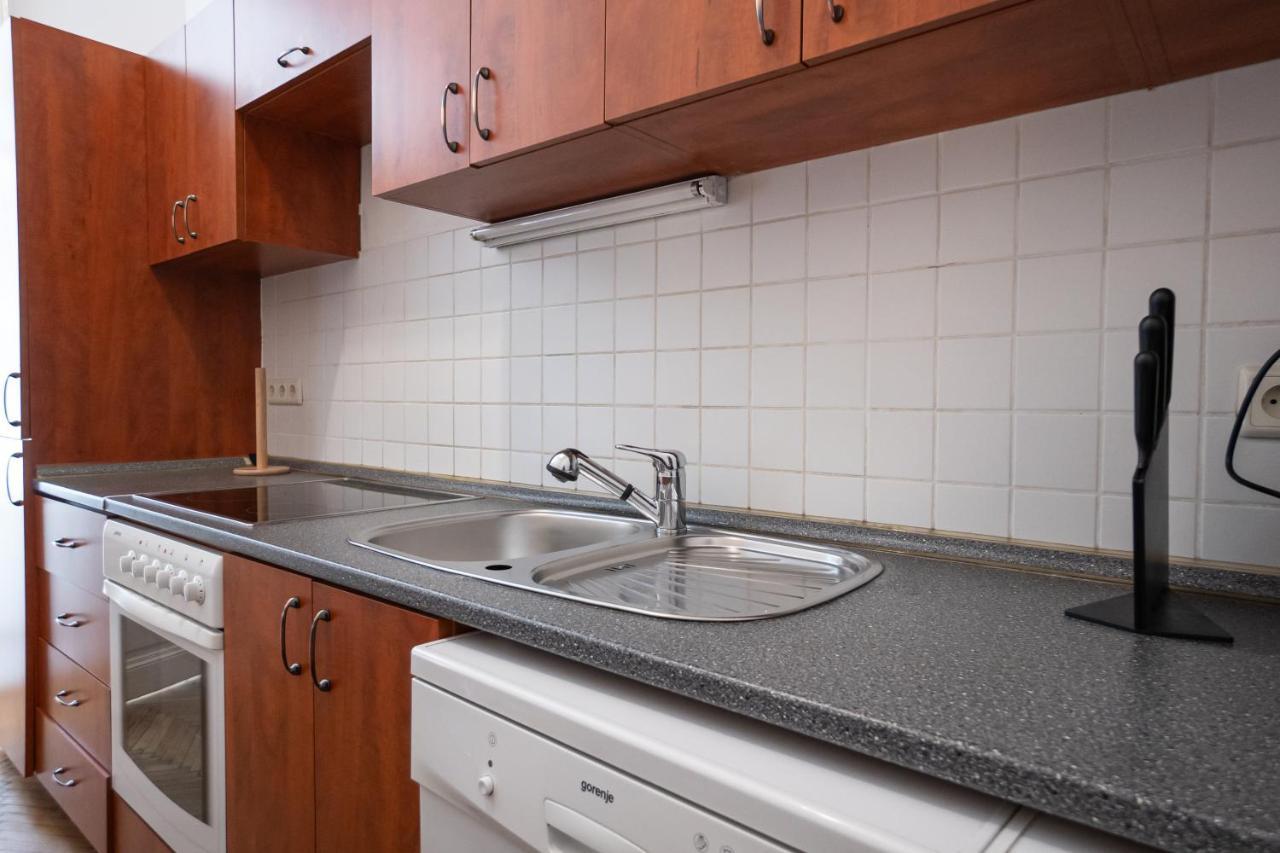 Central Spacious With A King-size Bed Apartment Wien